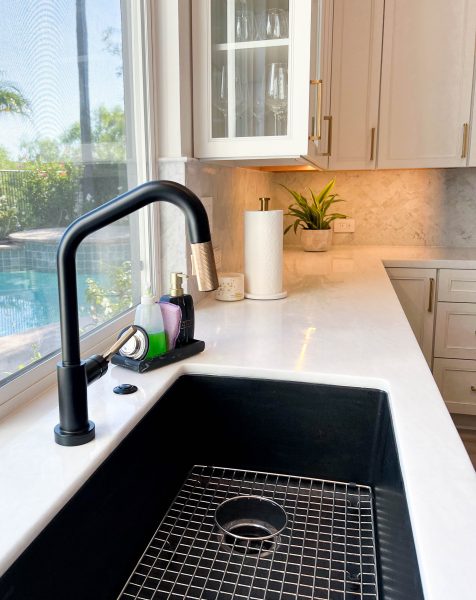 Black-Undermount-Kitchen-Sink