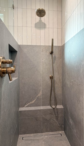 Gold-Tone-Shower-Fixtures